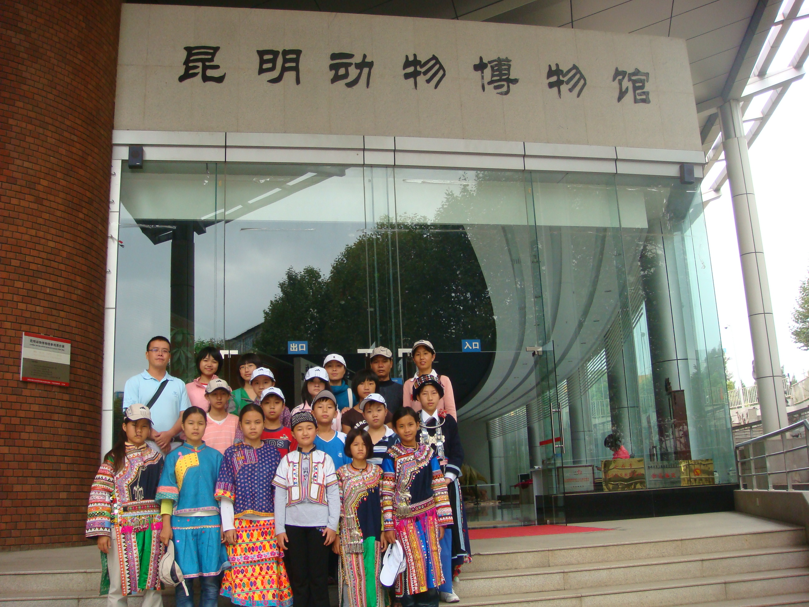 中国(贵港)航空航天国防科技宣传讲座开讲