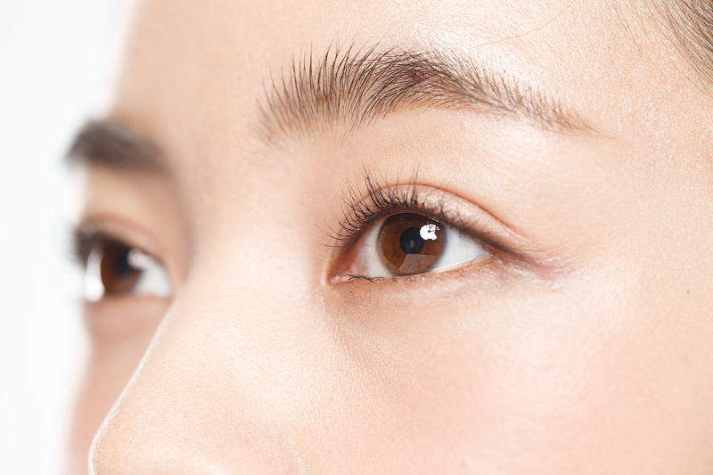 TrendForce集邦咨询：预计2025年折叠手机出货量将达到1980万台 渗透率约1.6%